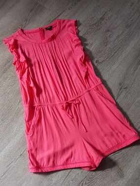 LOFT Large Petite Pink Ruffle Sleeve Women's Shorts Bodysuit Romper